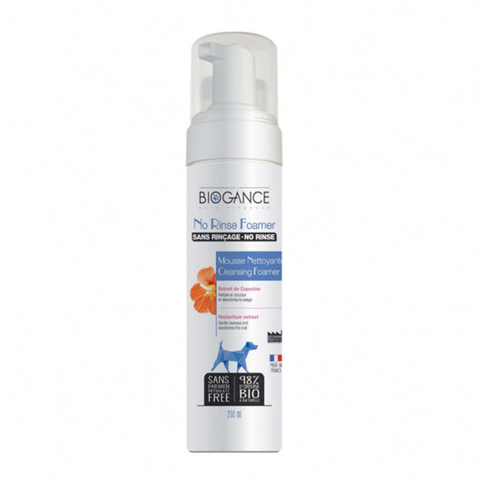 Shampoo al seco para perros adultos y cachorros.